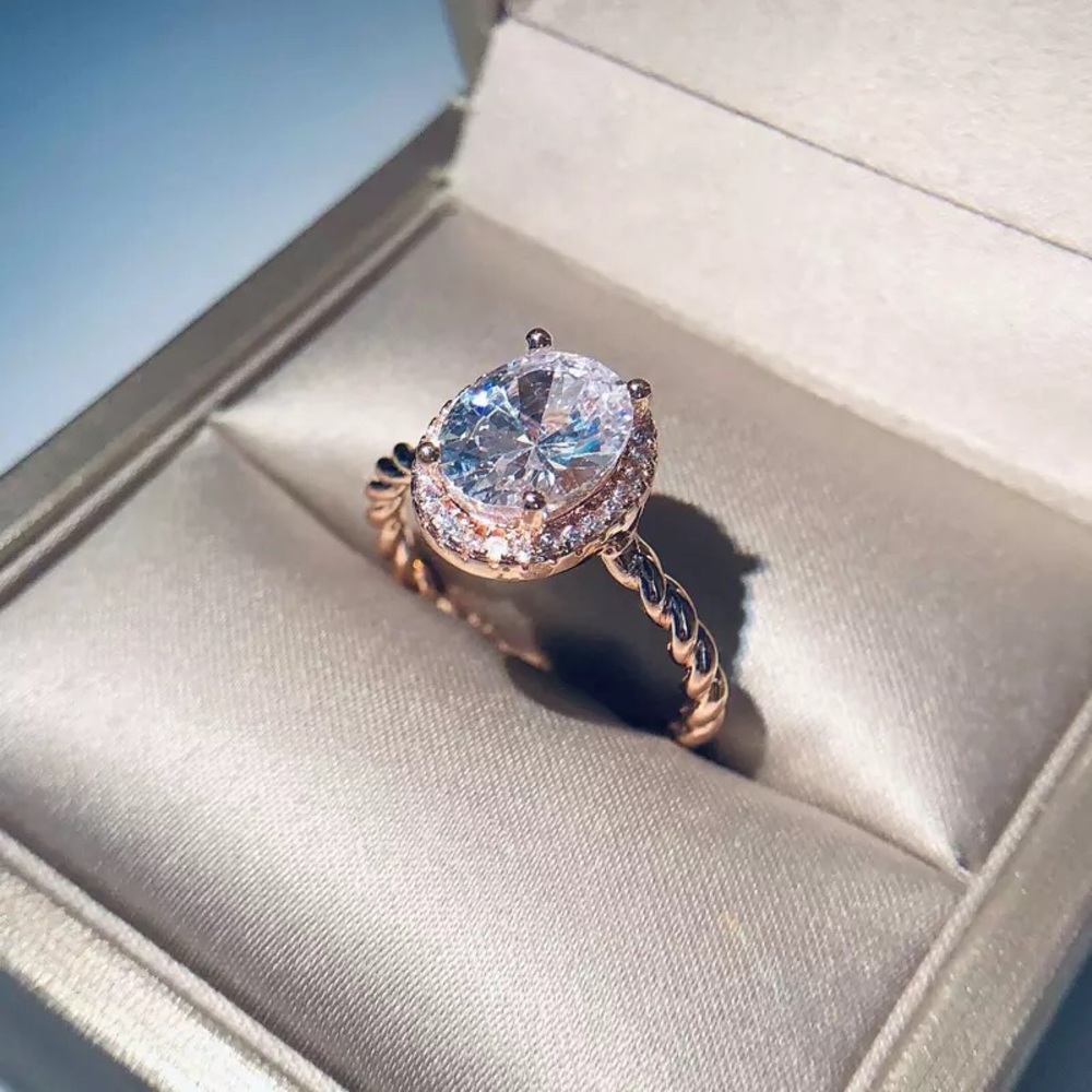 2/$20🔥18k rose gold simulated diamond ring
